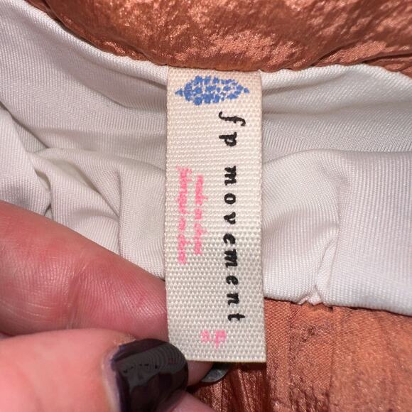 FREE PEOPLE | FP Movement The Way Home Shorts | Brushed Apricot | Size Small - Picture 6 of 6